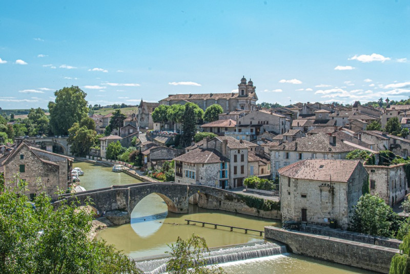vue-de-n-rac-albret-tourisme-86